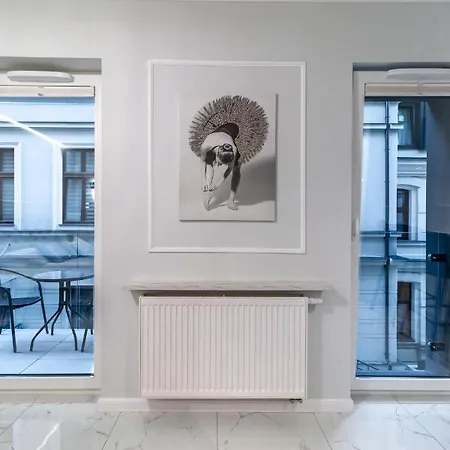 Luna, Piotrkowska 44 - Free Parking * Lodž