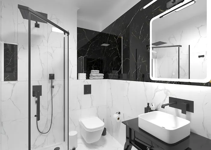 Luna, Piotrkowska 44 - Free Parking * Łódź